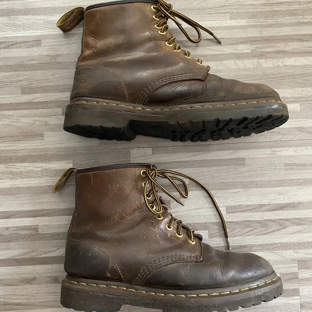 DOC MARTENS CRAZY HORSE 1460 LEATHER BROWN BOOTS 41 UNISEX-SEE DESCRIPTION - Picture 4 of 5